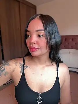 Sara LipsX online show from June 25, 10:37 pm