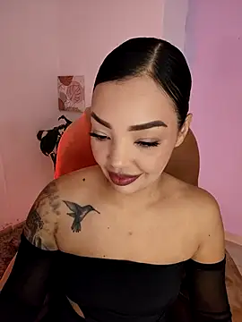 Sara LipsX online show from November 20, 1:50 am