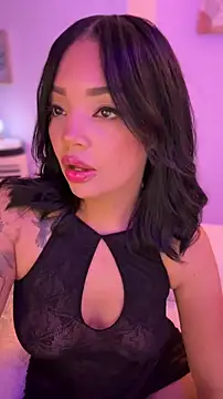 Sara LipsX online show from March 8, 2:04 am