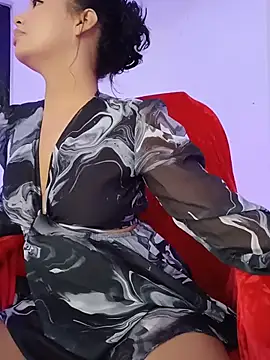 Sara LipsX online show from November 30, 2:45 am