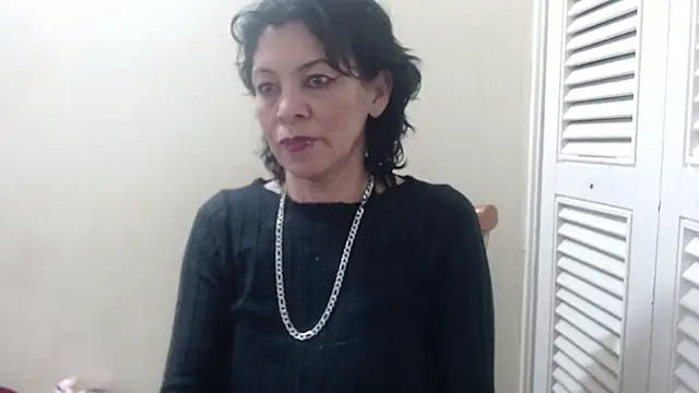 Snapshot of electra-mommy chatting on March 18, 9:43 pm electra-mommy online show from March 18, 9:43 pm