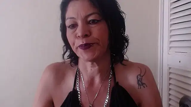 Snapshot of electra-mommy chatting on March 18, 3:12 pm electra-mommy online show from March 18, 3:12 pm