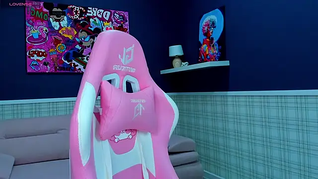 Snapshot of Angel_Sapphire_ chatting on March 9, 12:53 pm Angel Sapphire online show from March 9, 12:53 pm