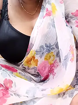 Snapshot of Rexx05@xh chatting on November 3, 2:06 am Rexx05xh online show from November 3, 2:06 am