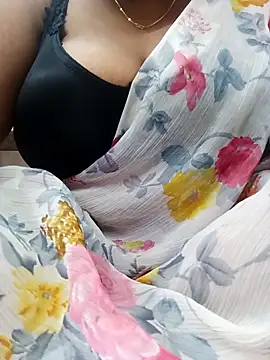 Rexx05xh online show from December 18, 2:05 am