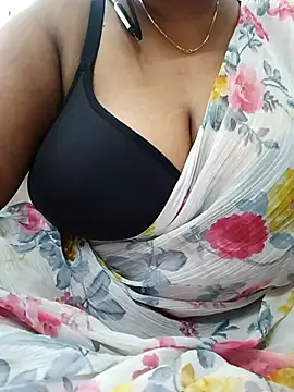 Snapshot of Rexx05@xh chatting on October 14, 2:01 am Rexx05xh online show from October 14, 2:01 am