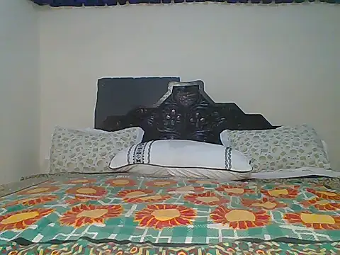sweetymummy online show from June 10, 10:38 am