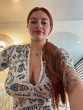 Snapshot of AtheneaRossi chatting on July 8, 1:56 pm AtheneaRossi online show from July 8, 1:56 pm