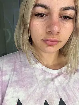 AtheneaRossi online show from February 27, 9:42 am