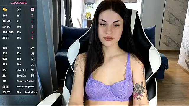 Mary   Moore online show from December 1, 5:19 am