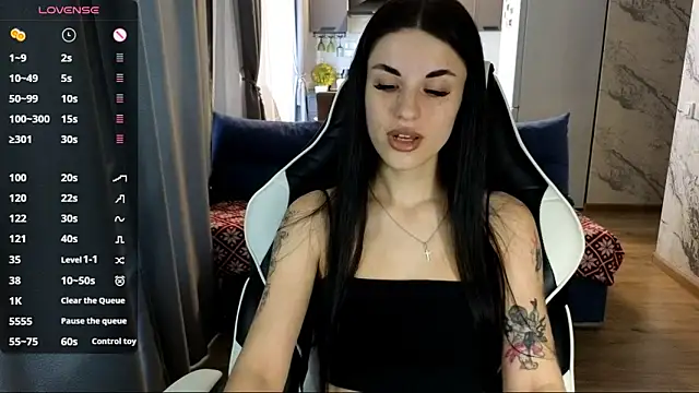 Mary   Moore online show from November 9, 7:34 am