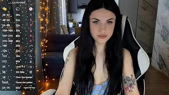 Mary   Moore online show from February 19, 6:22 am