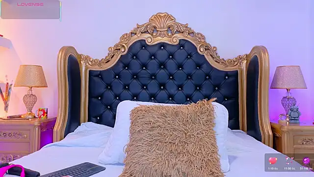 AdelinaVans online show from November 5, 11:24 am