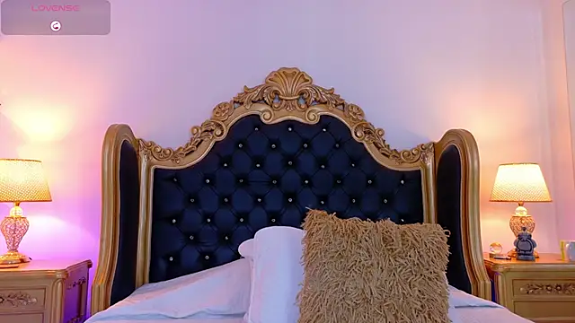 AdelinaVans online show from February 27, 11:43 am