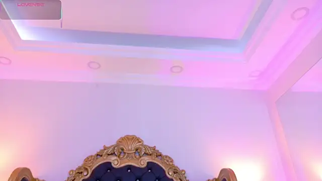 AdelinaVans online show from June 12, 11:52 am