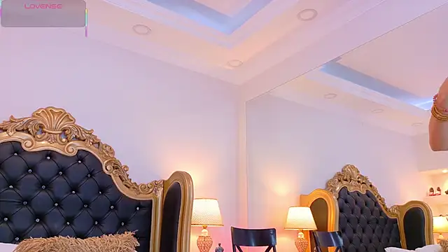 AdelinaVans online show from November 19, 11:21 am