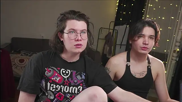 cherrydany online show from February 5, 3:41 pm