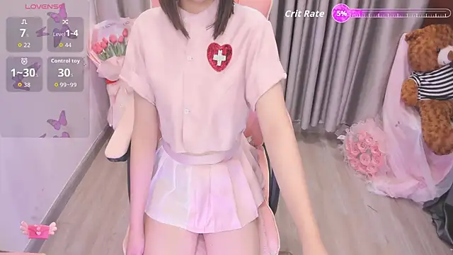 Snapshot of Yuka_Chan chatting on April 22, 11:06 am Yuka Chan online show from April 22, 11:06 am