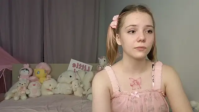 PrincessLittleKiki online show from July 16, 8:06 pm