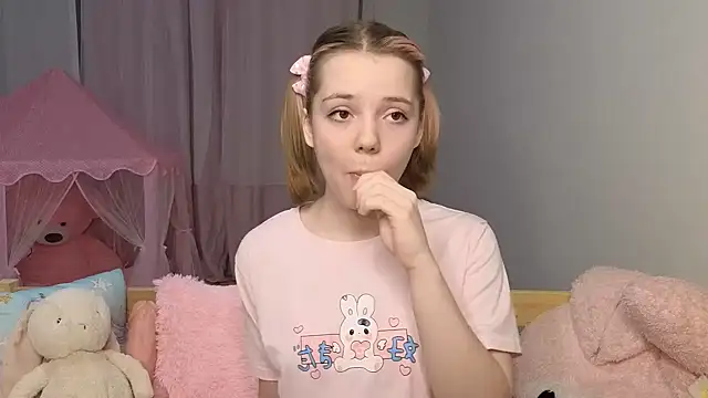 PrincessLittleKiki online show from March 6, 5:52 pm