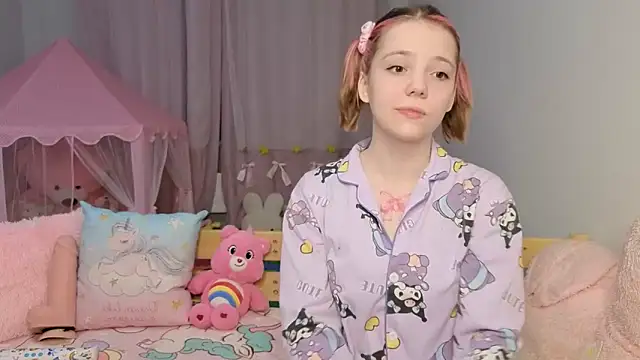 PrincessLittleKiki online show from April 25, 7:11 pm