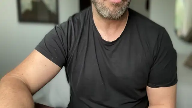 Snapshot of Mr_Beef chatting on November 14, 11:58 am Mr Beef online show from November 14, 11:58 am