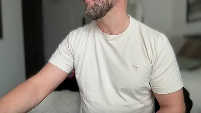 Mr Beef online show from February 1, 11:41 am