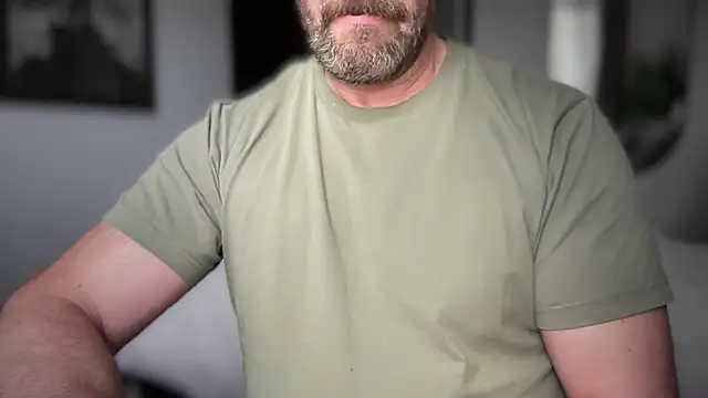 Mr Beef online show from March 6, 12:33 pm