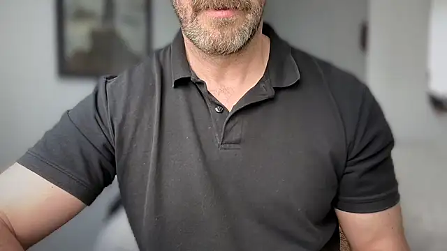 Mr Beef online show from April 14, 11:48 am