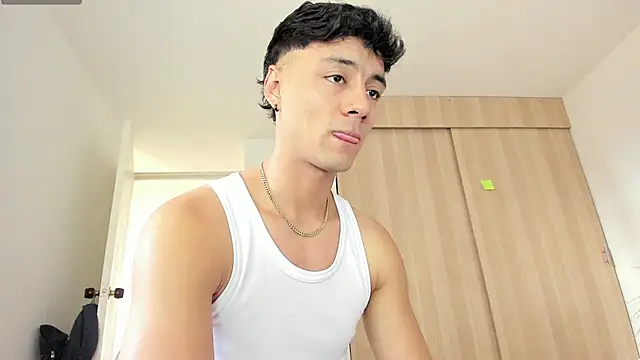 Sebastian-Dash online show from November 29, 7:58 pm