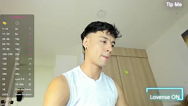 Sebastian-Dash online show from November 19, 11:05 pm