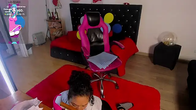 Aliciia cute1 online show from March 6, 9:21 pm