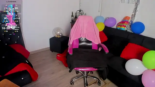 Aliciia cute1 online show from February 27, 9:25 pm