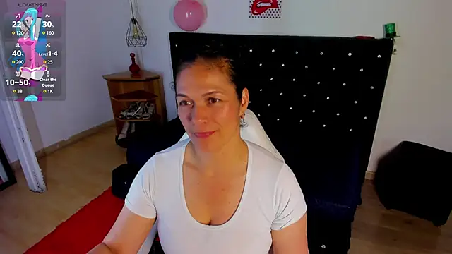Aliciia cute1 online show from April 23, 10:11 pm