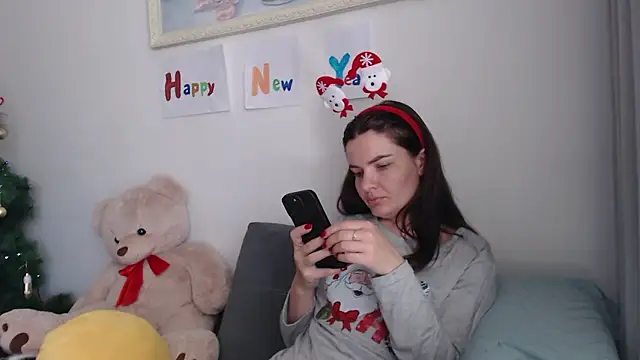  JustmeHere  online show from January 10, 12:11 pm