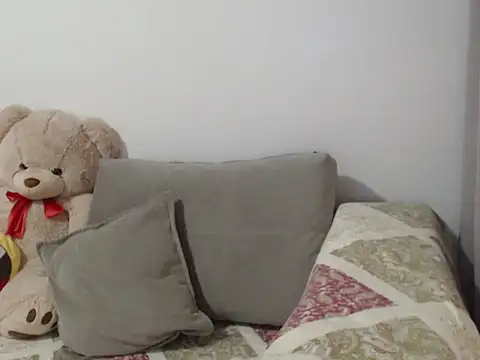  JustmeHere  online show from November 19, 8:53 pm