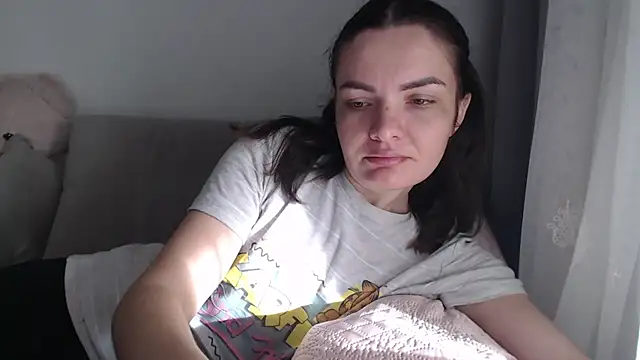  JustmeHere  online show from December 15, 10:21 am