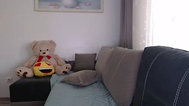  JustmeHere  online show from November 7, 8:19 am