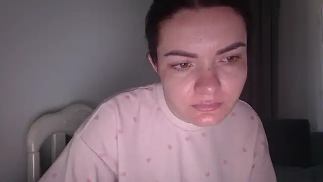  JustmeHere  online show from December 23, 7:18 am