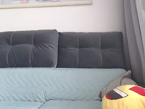  JustmeHere  online show from April 13, 6:17 am