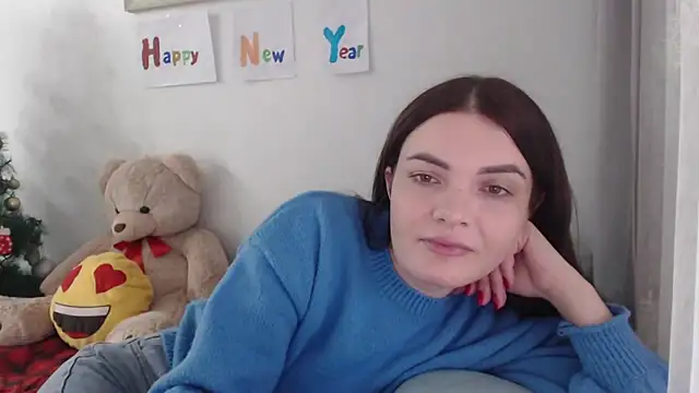  JustmeHere  online show from January 7, 11:59 am