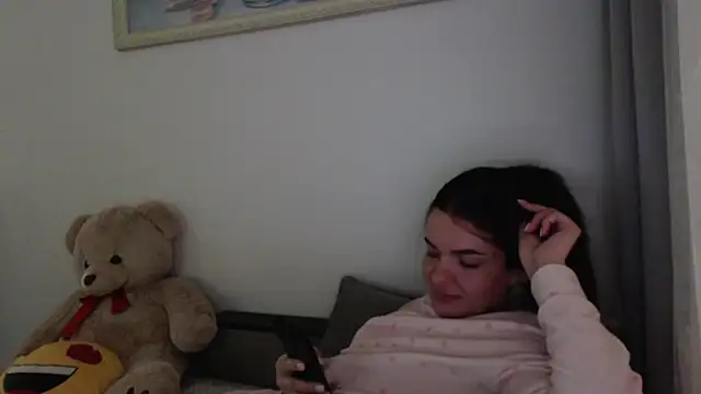  JustmeHere  online show from December 2, 9:38 pm