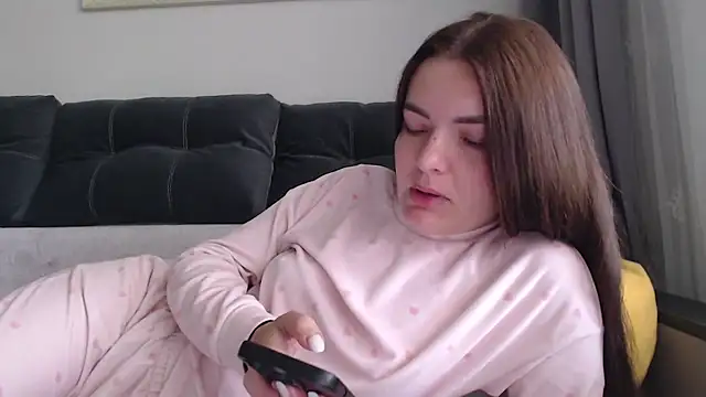  JustmeHere  online show from May 25, 6:34 am