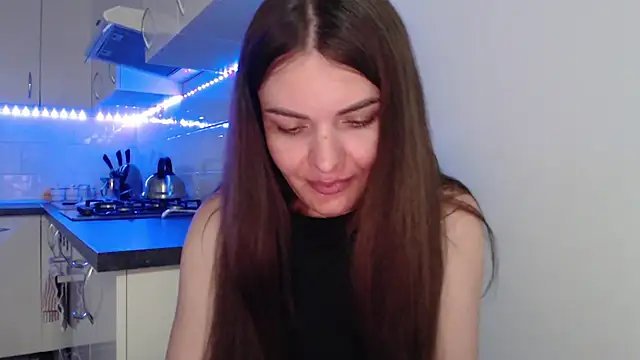 Snapshot of _JustmeHere_ chatting on July 4, 7:40 pm JustmeHere online show from July 4, 7:40 pm