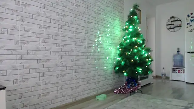  JustmeHere  online show from November 13, 12:53 pm