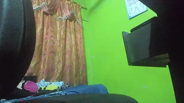 Brenda Smith69 online show from November 12, 8:12 pm