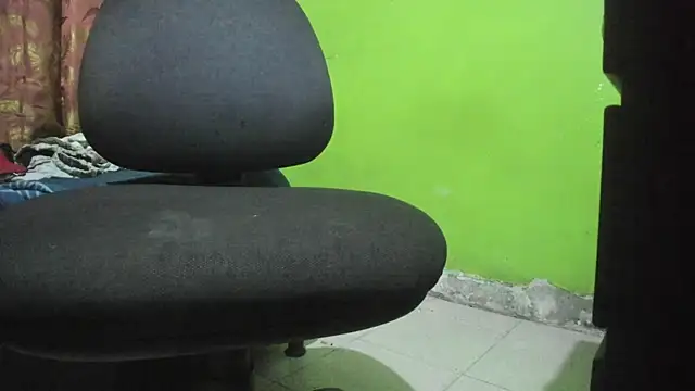 Brenda Smith69 online show from November 18, 9:18 pm