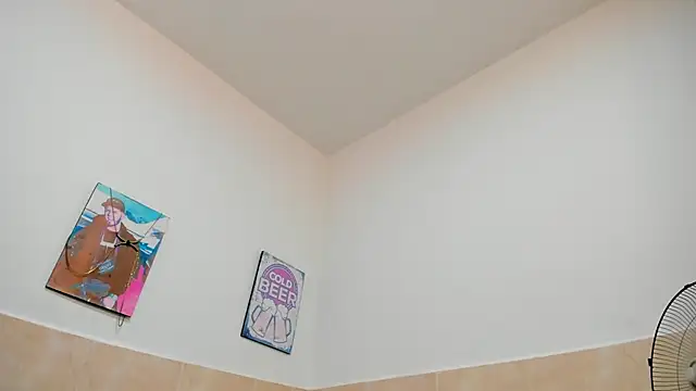 Snapshot of Brenda_Smith69 chatting on February 27, 8:53 pm Brenda Smith69 online show from February 27, 8:53 pm