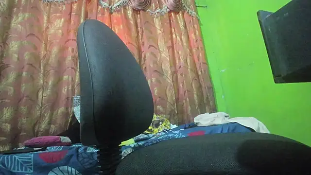 Brenda Smith69 online show from November 2, 7:19 pm