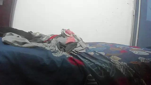 Brenda Smith69 online show from January 17, 8:45 pm